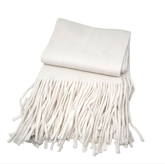 Anthropologie | Mimi Fringed Wrap Scarf Ivory White NWT - Picture 5 of 8